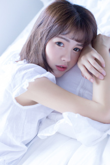 带闺蜜出来玩被她老公说怎么回她